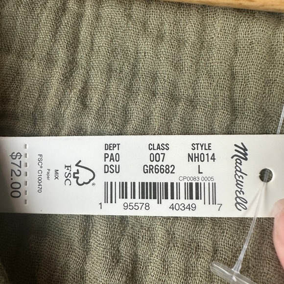 Madewell Lightspun Gauzy Julianne Smocked Waist Top Green Size Women's Large NEW - Picture 2 of 7